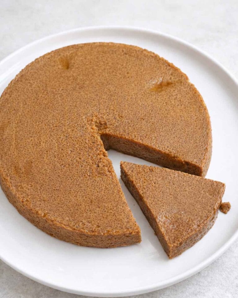 Looking for a soft and rich dessert? This homemade wattalappam (வட்டலப்பம்) is silky, smooth, and perfectly sweet.