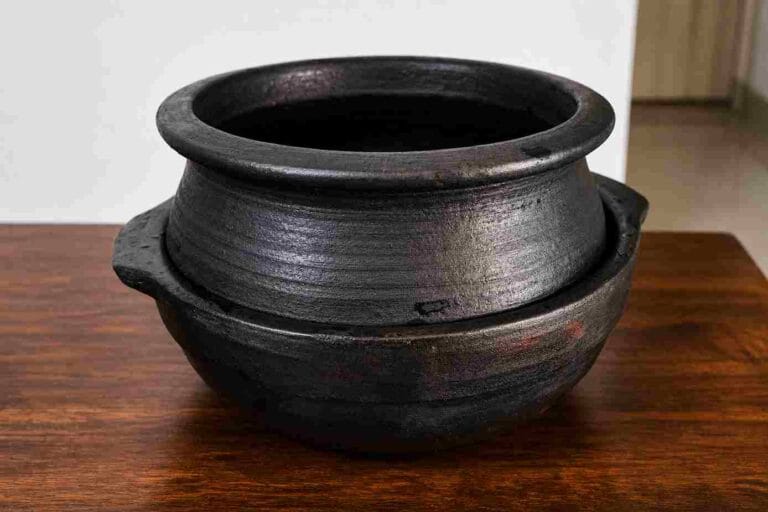 how to season a clay pot for cooking on gas stove using traditional method for first time use and better durability